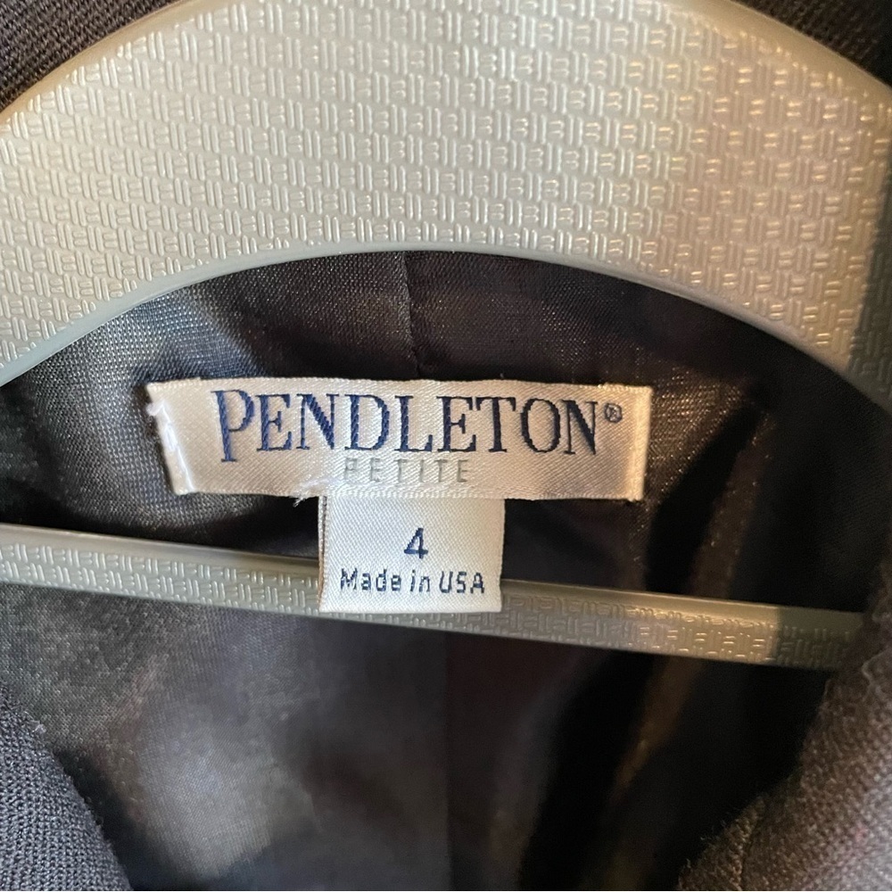 Pendleton Petite Virgin Wool Single Breasted Blaz… - image 2
